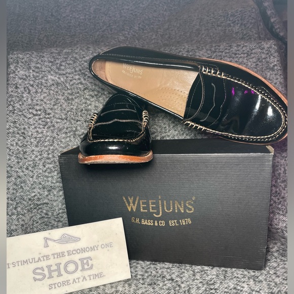 GH Bass WeeJuns Whitney Loafer. Size 10 w/ box. Like New (worn 3x). - Picture 1 of 5